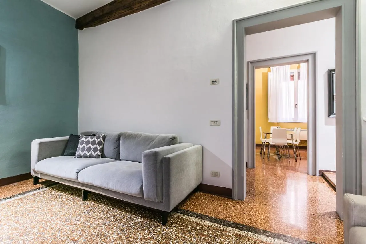 Familybo Apartments Santo Stefano 볼로냐 이탈리아