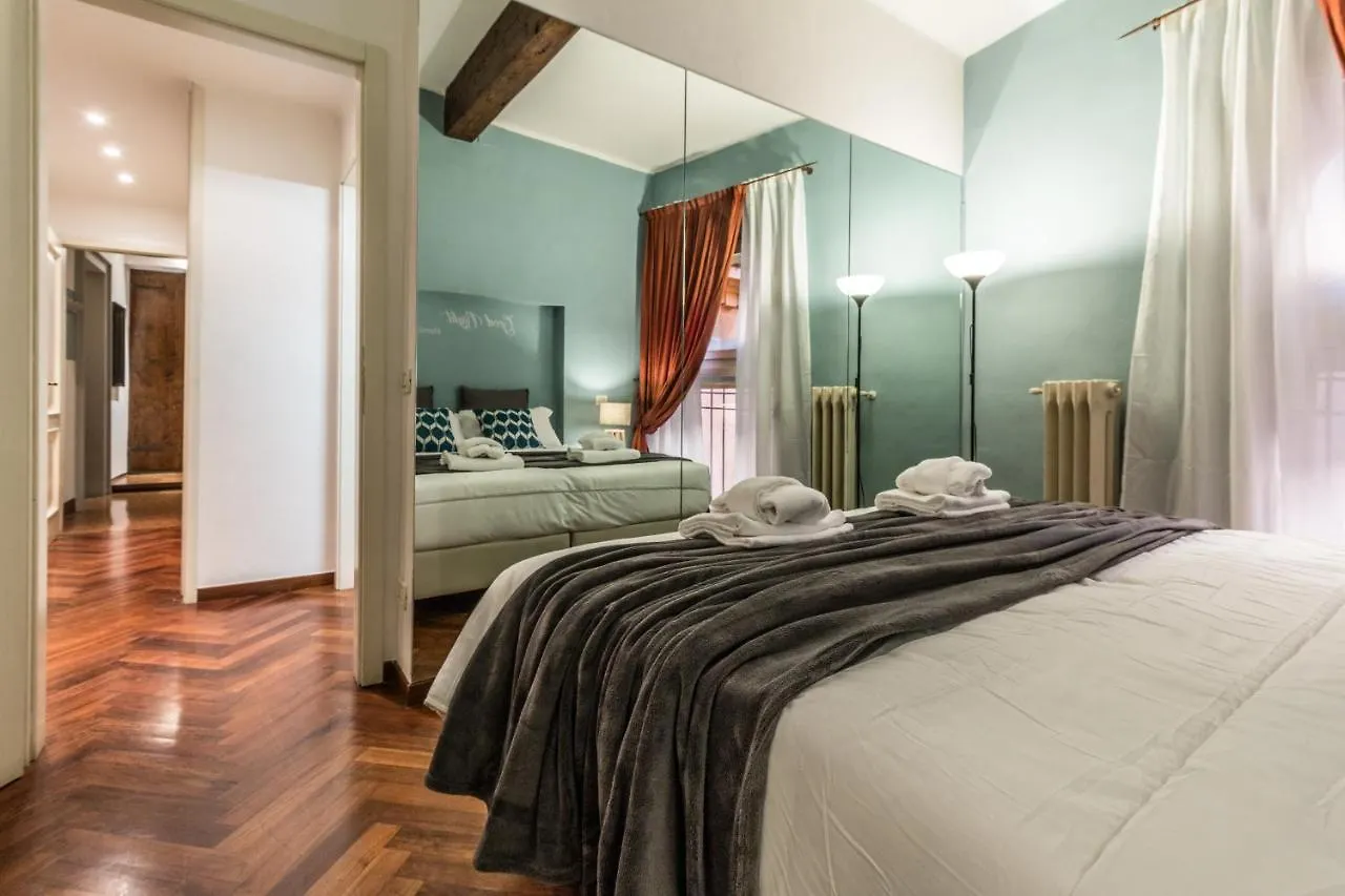 Familybo Apartments Santo Stefano 볼로냐
