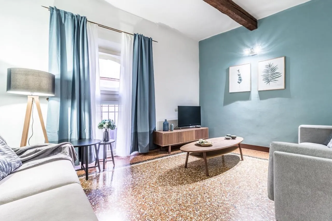 Familybo Apartments Santo Stefano 볼로냐 이탈리아
